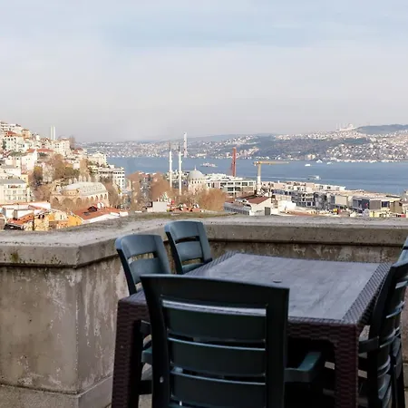 Galata White Tower Home * Istanbul